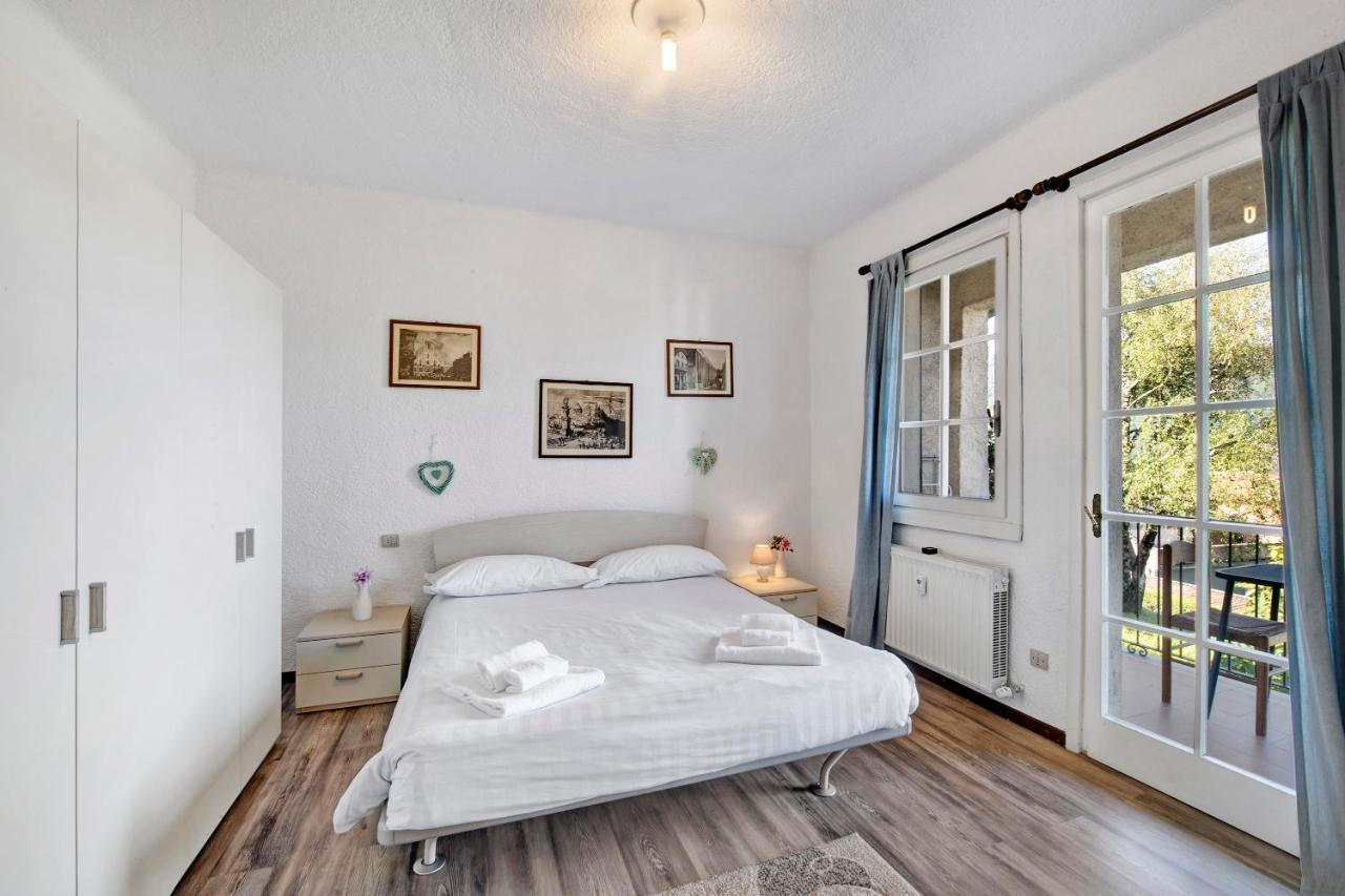Residence I Prati Di Giussana 리에르나 외부 사진